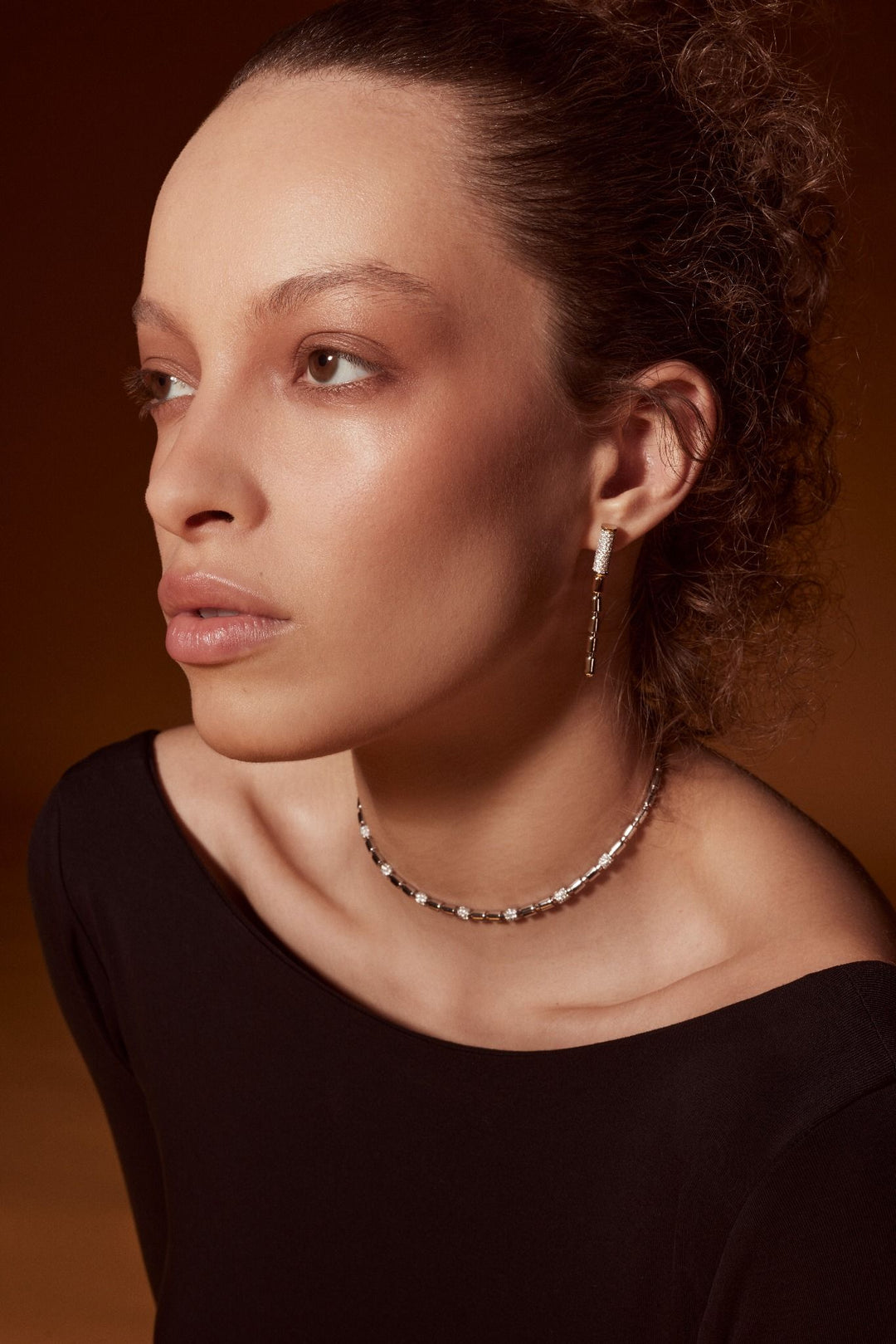 ITERU EARRINGS - WHITE GOLD
